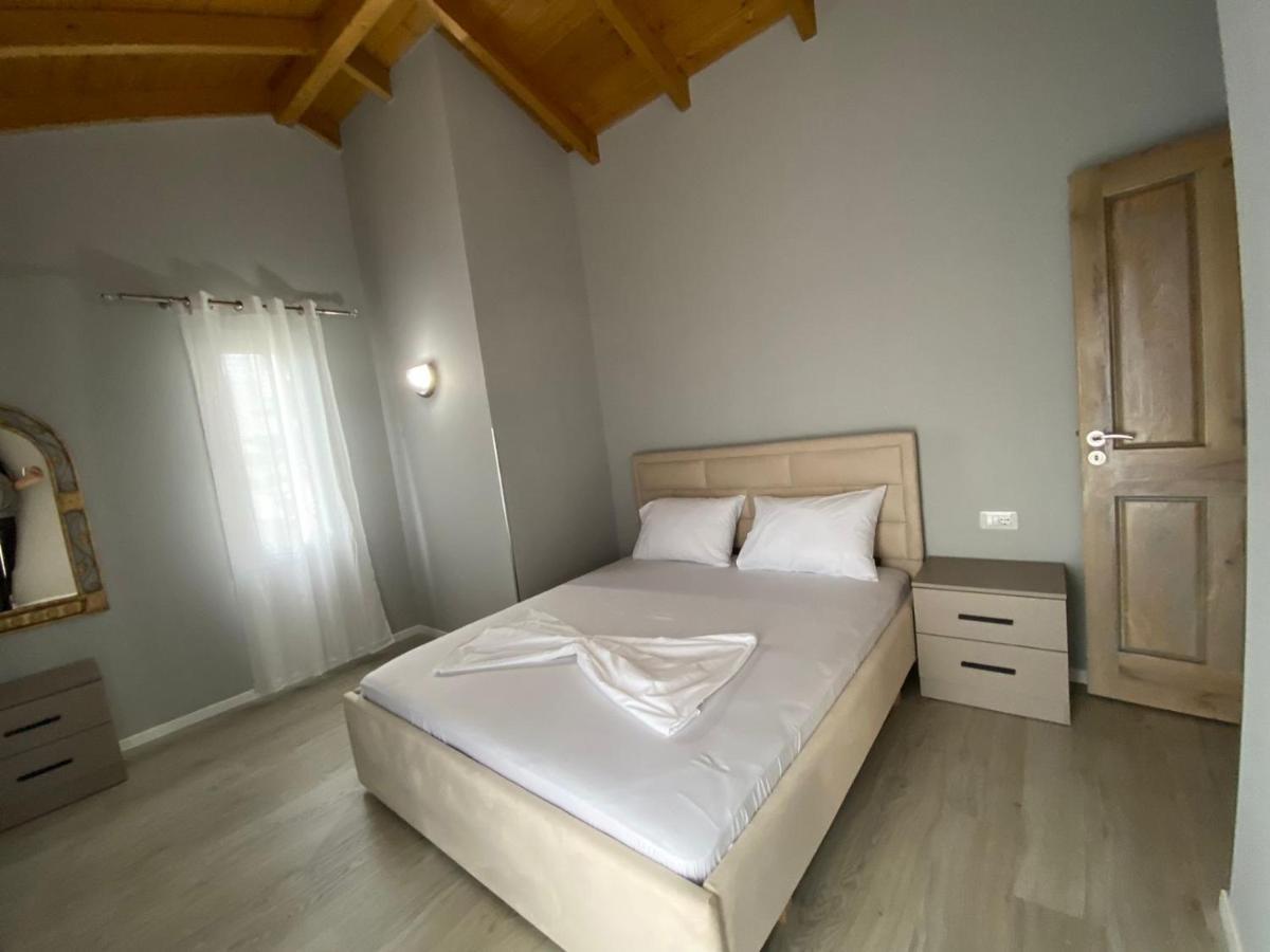 Villa Yseni Orikum Zewnętrze zdjęcie