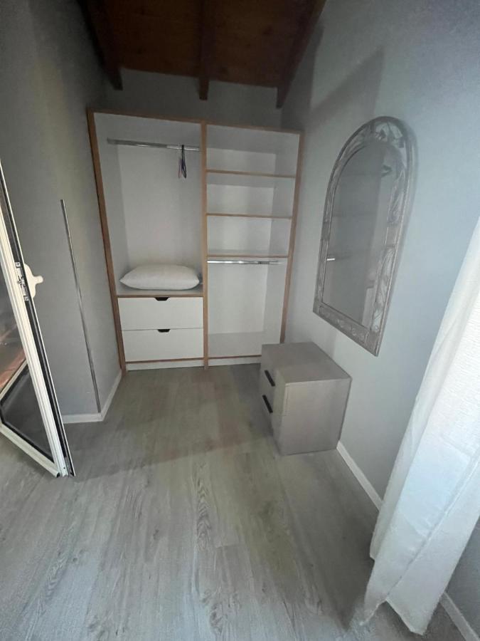 Villa Yseni Orikum Zewnętrze zdjęcie