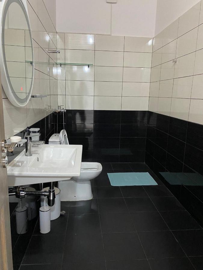 Villa Yseni Orikum Zewnętrze zdjęcie